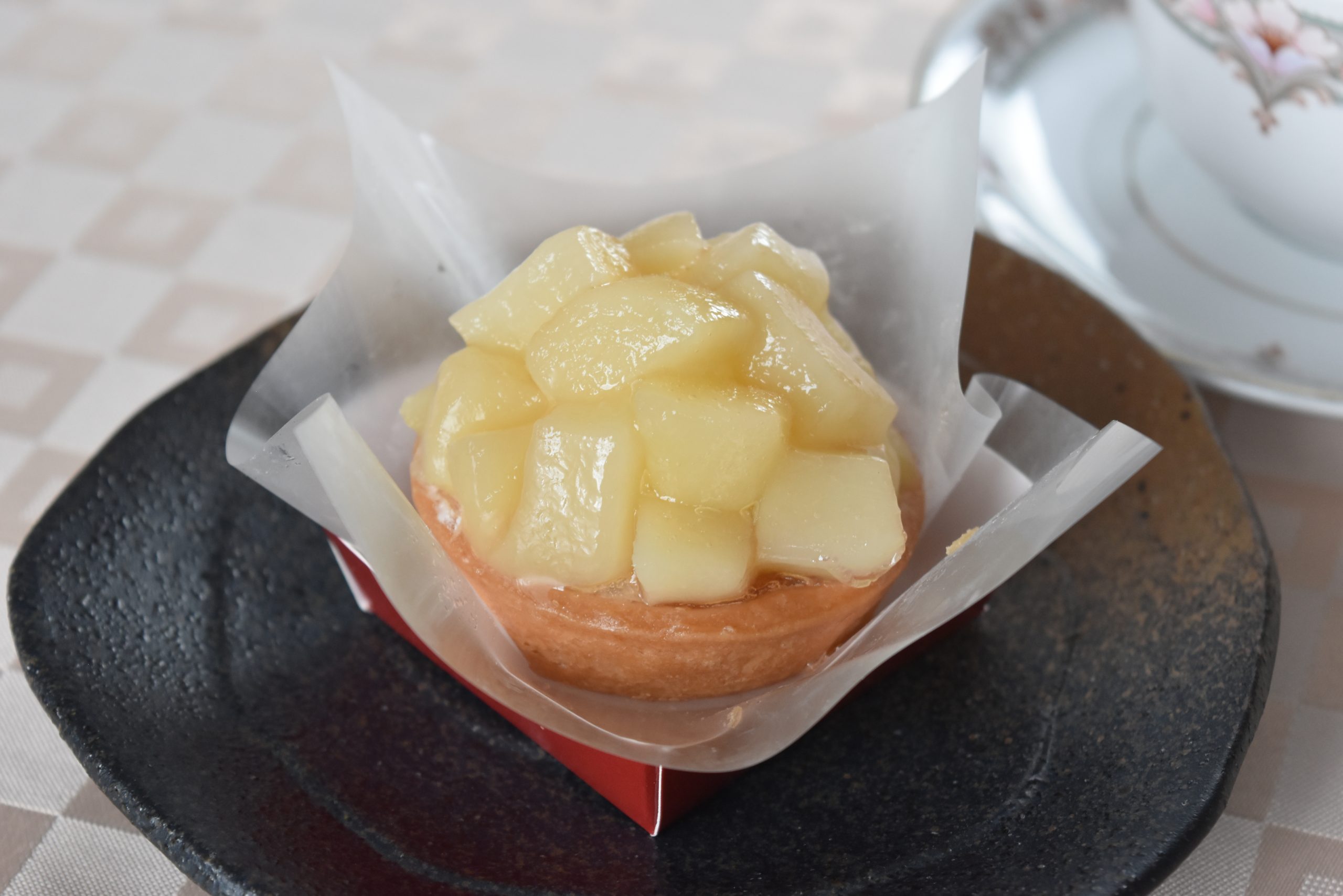 桃のタルト/600円