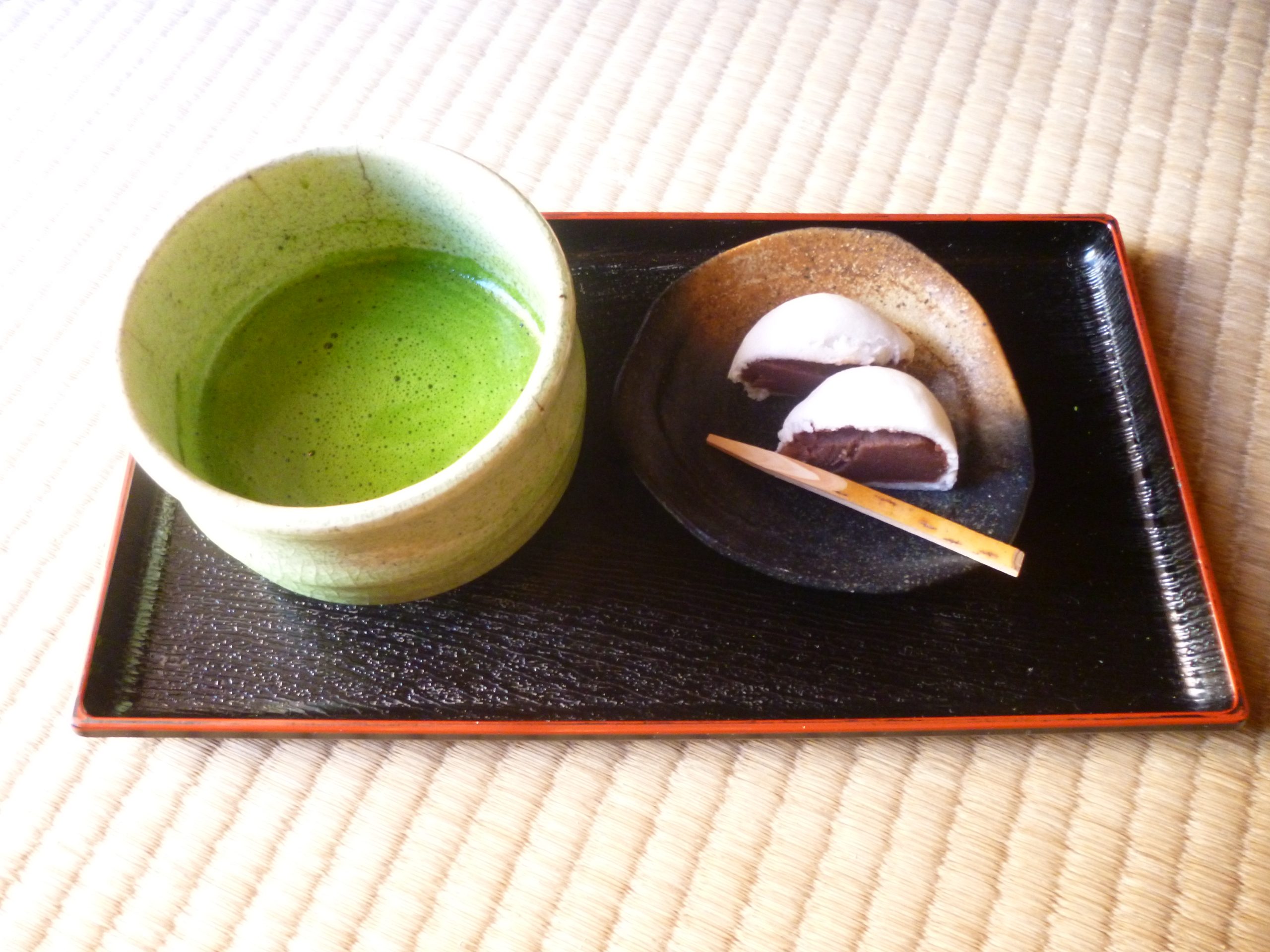 薯蕷饅頭と抹茶のセット/800円